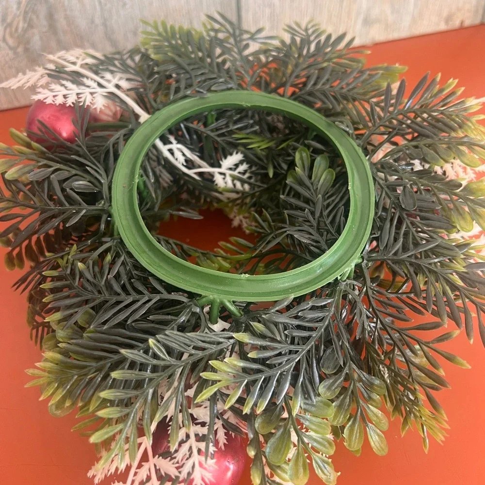 N/A holiday candle